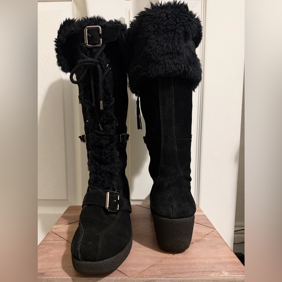 Report Women's Black Fur-Outlined Suede Boots - Picture 3 of 8
